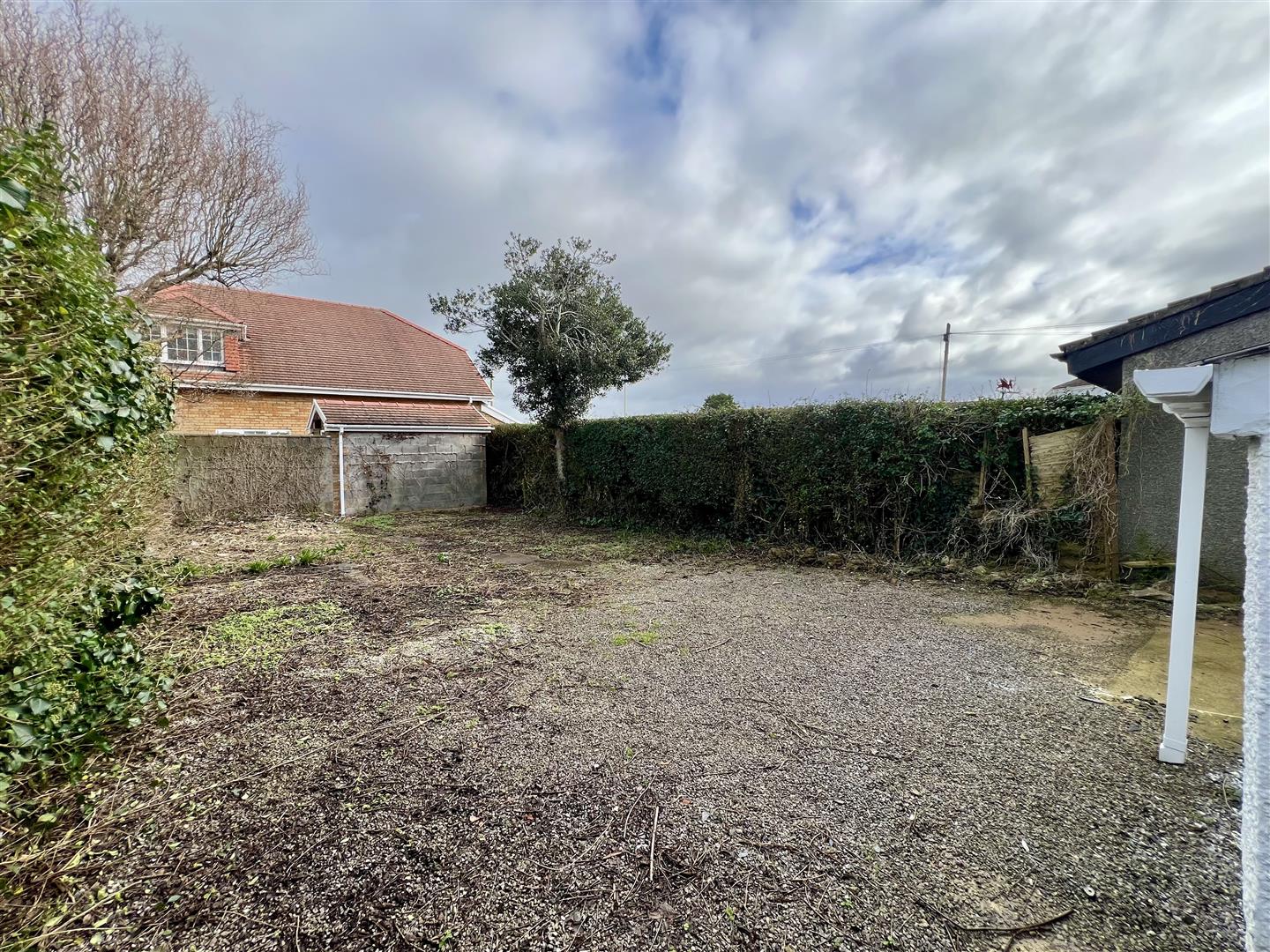 West Road, Nottage, Porthcawl, Bridgend County Borough, CF36 3SN